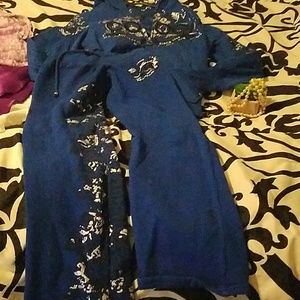 Coogi full zip jacket and pants suit